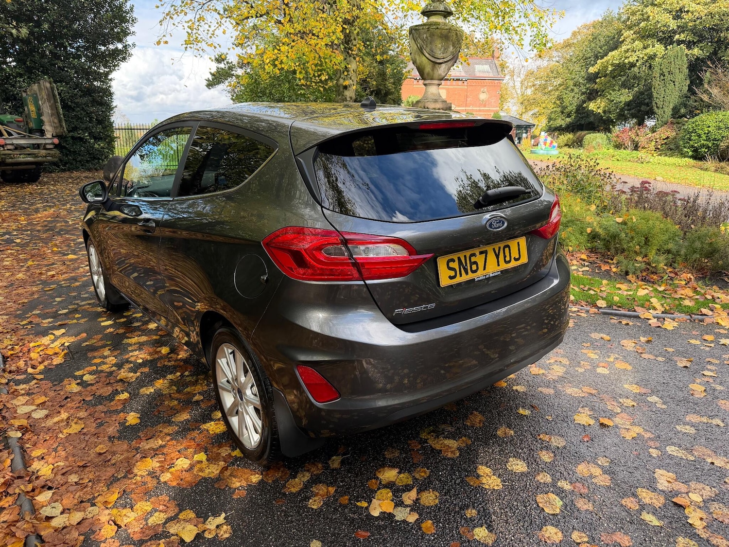 Used Ford Fiesta 2017 for sale - 76282623: Photo 9