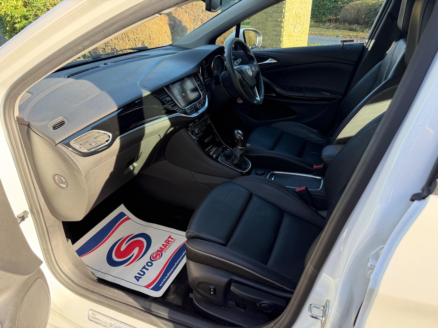 Used Vauxhall Astra for sale - 76995940: Photo 17