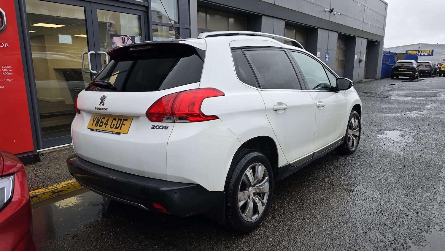 Used Peugeot 2008 for sale - 77684107: Photo 2