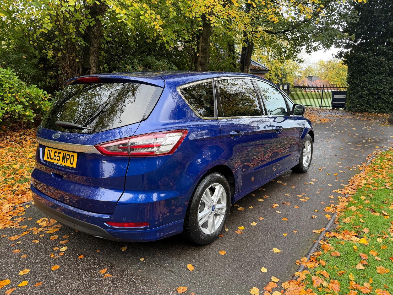 Used Ford S-Max 2016 for sale - 76283614: Photo 11