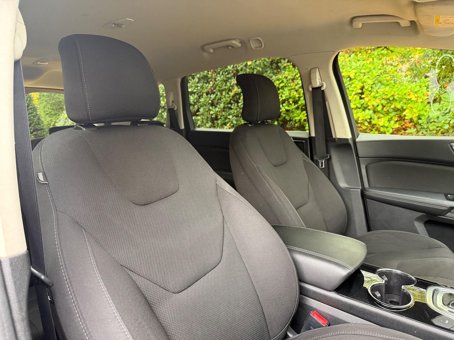 Used Ford S-Max 2016 for sale - 76283614: Photo 14