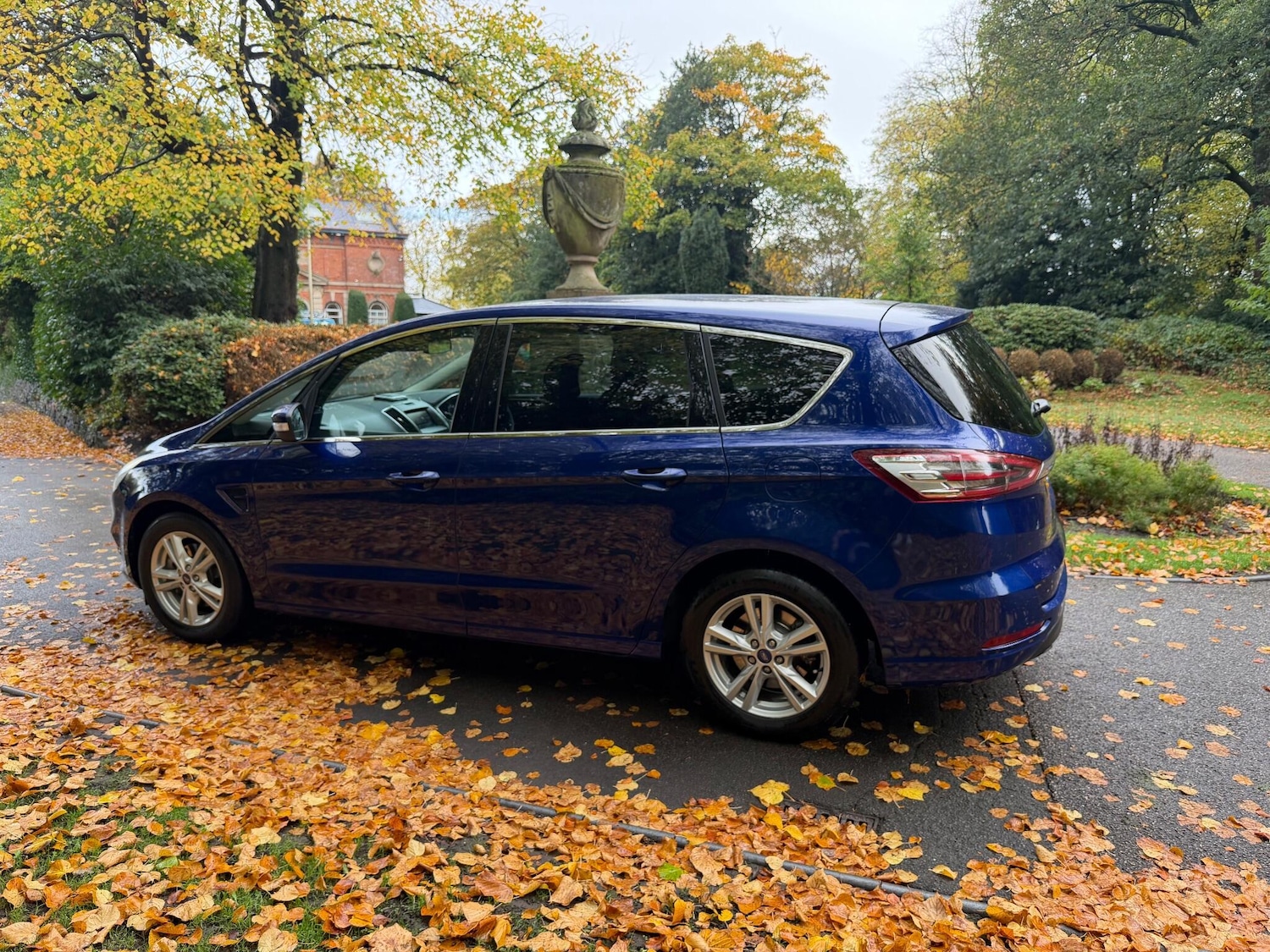 Used Ford S-Max 2016 for sale - 76283614: Photo 8