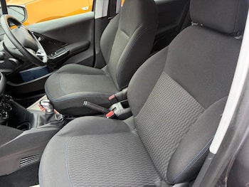 Used Peugeot 208 2019 for sale - 79144623: Photo