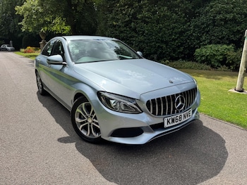 Used Mercedes-Benz C-Class 2019 for sale - 75588846: Photo