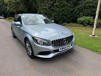Used Mercedes-Benz C-Class 2019 for sale - 75588846: Photo