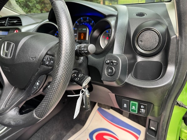 Used Honda Jazz 2011 for sale - 76094608: Photo 17