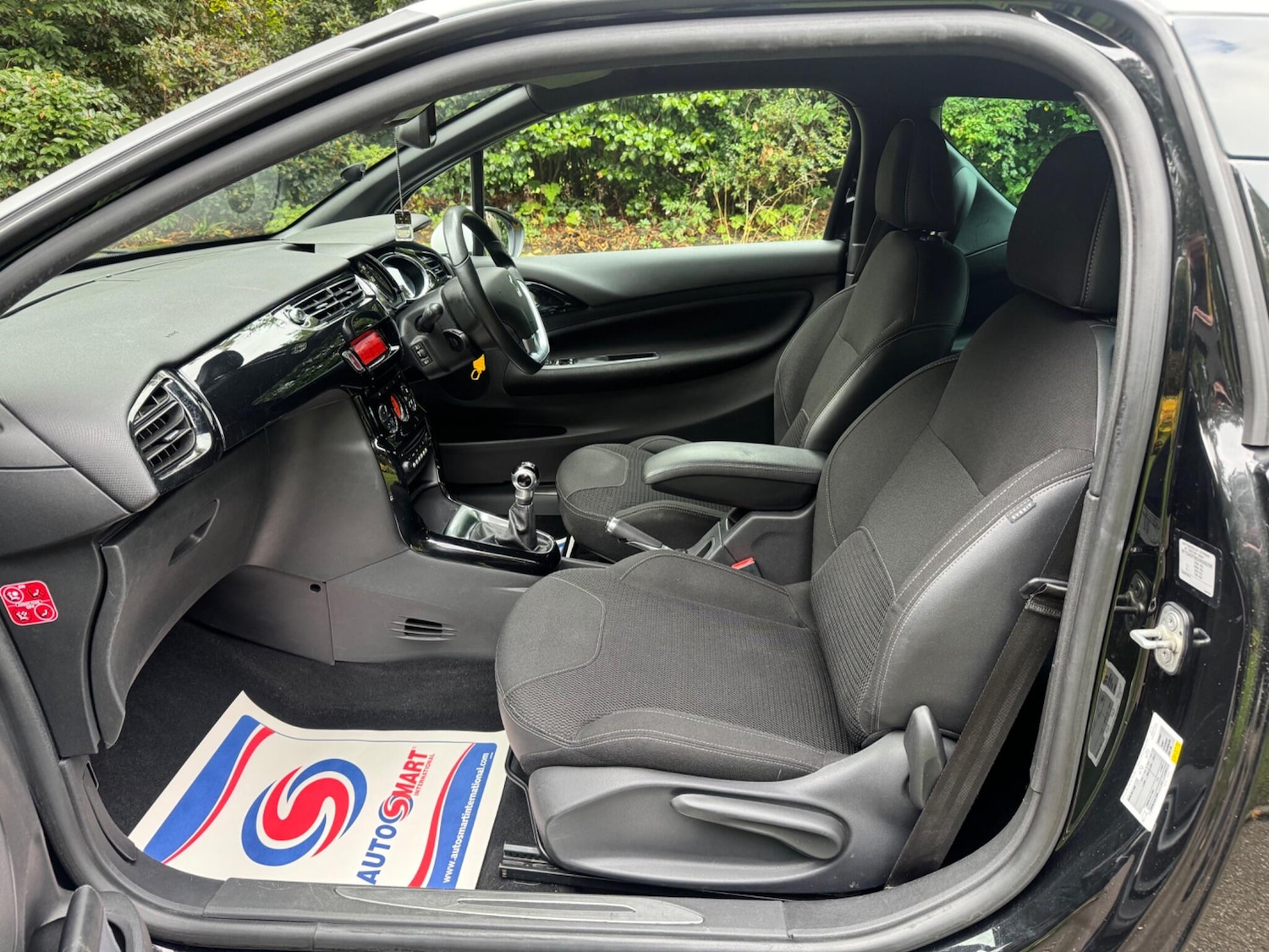 Used Citroen DS3 2013 for sale - 76121850: Photo 17