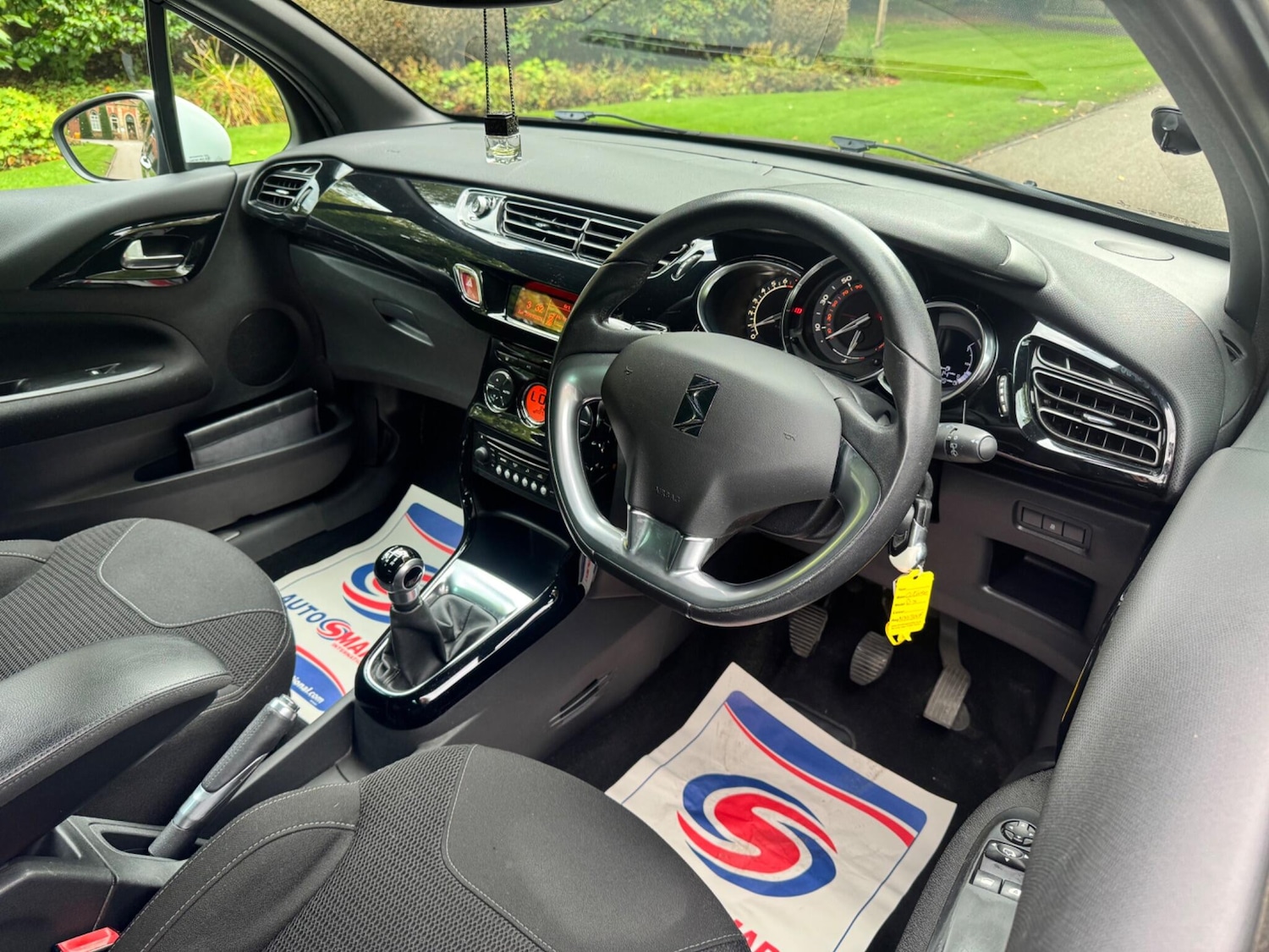 Used Citroen DS3 2013 for sale - 76121850: Photo 18