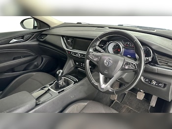 Used Vauxhall Insignia 2017 for sale - 76865532: Photo