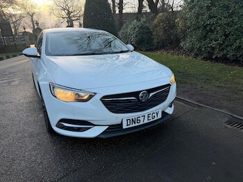 Used Vauxhall Insignia 2017 for sale - 76865532: Photo