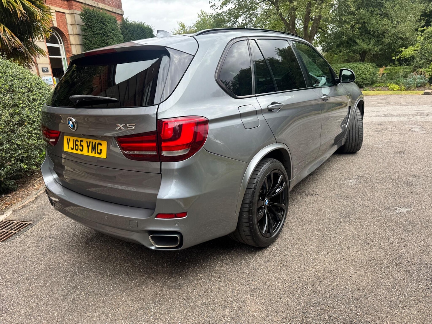 Used BMW X5 2015 for sale - 76689444: Photo 2