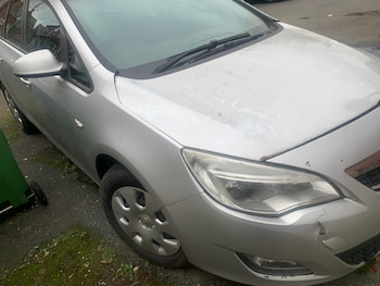 Used Vauxhall Astra 2012 for sale - 77599172: Photo