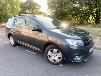Used Dacia Logan MCV 2017 for sale - 79610239: Photo
