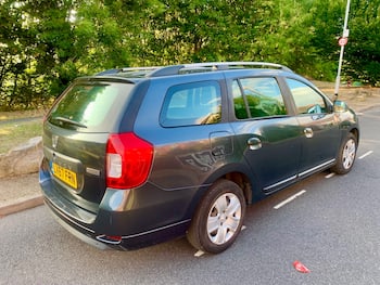 Used Dacia Logan MCV 2017 for sale - 79610239: Photo