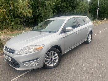 2011 (11) - 2.0 TDCi 140 Zetec 5dr