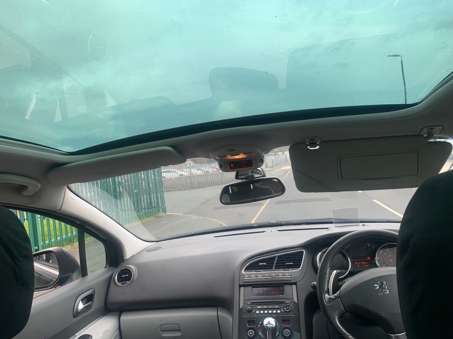 Used Peugeot 5008 2010 for sale - 77903634: Photo 7