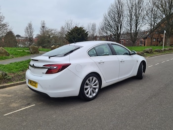Used Vauxhall Insignia 2015 for sale - 78910466: Photo