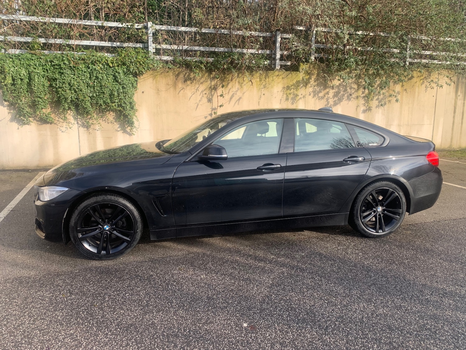 Used BMW 4 Series 2015 for sale - 77840508: Photo 2