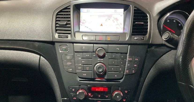 Used Vauxhall Insignia 2012 for sale - 78028053: Photo 5