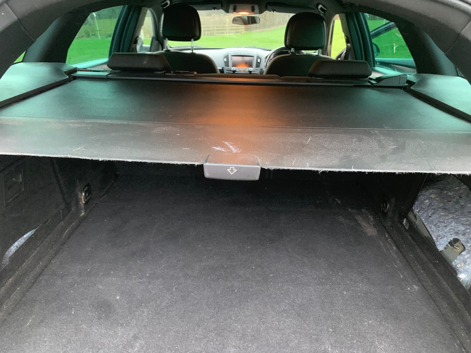 Used Vauxhall Insignia 2014 for sale - 77681899: Photo 10