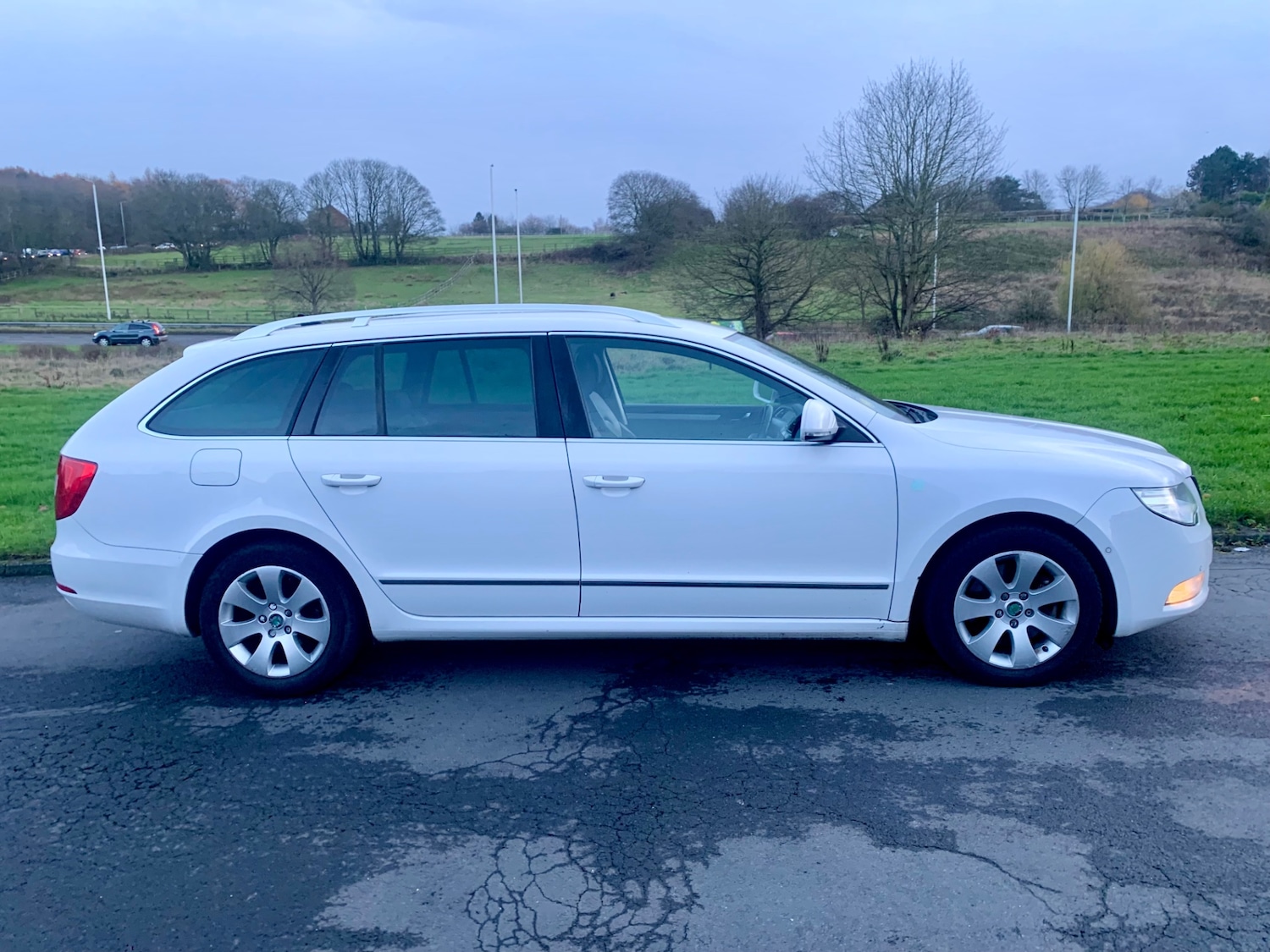 Used Skoda Superb 2012 for sale - 76848876: Photo 3