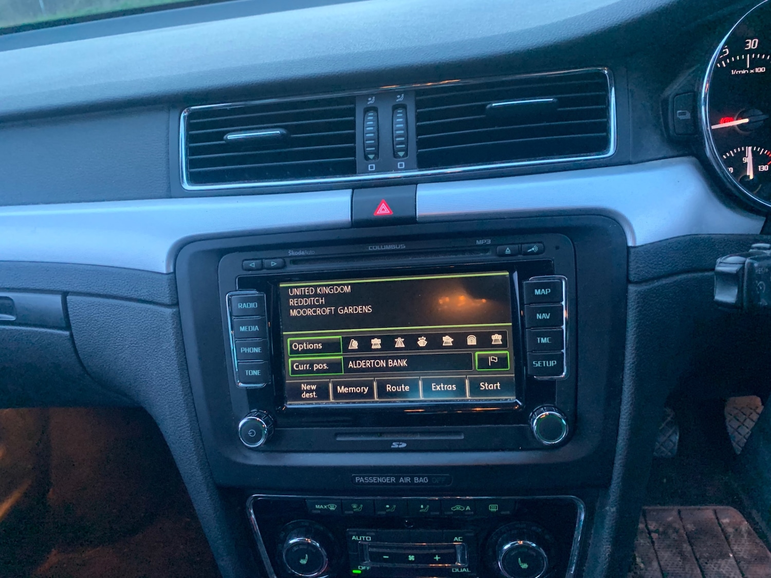 Used Skoda Superb 2012 for sale - 76848876: Photo 9