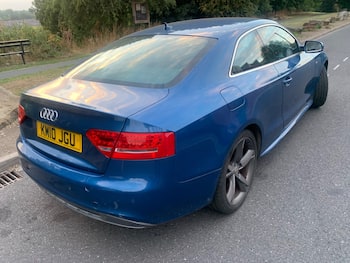 Used Audi A5 2010 for sale - 79658980: Photo