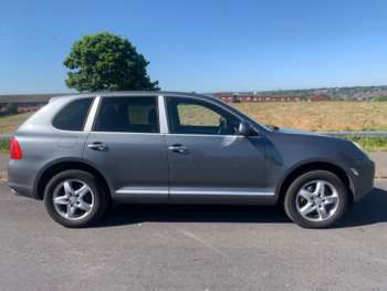 Used Porsche Cayenne 2006 for sale - 74663678: Photo
