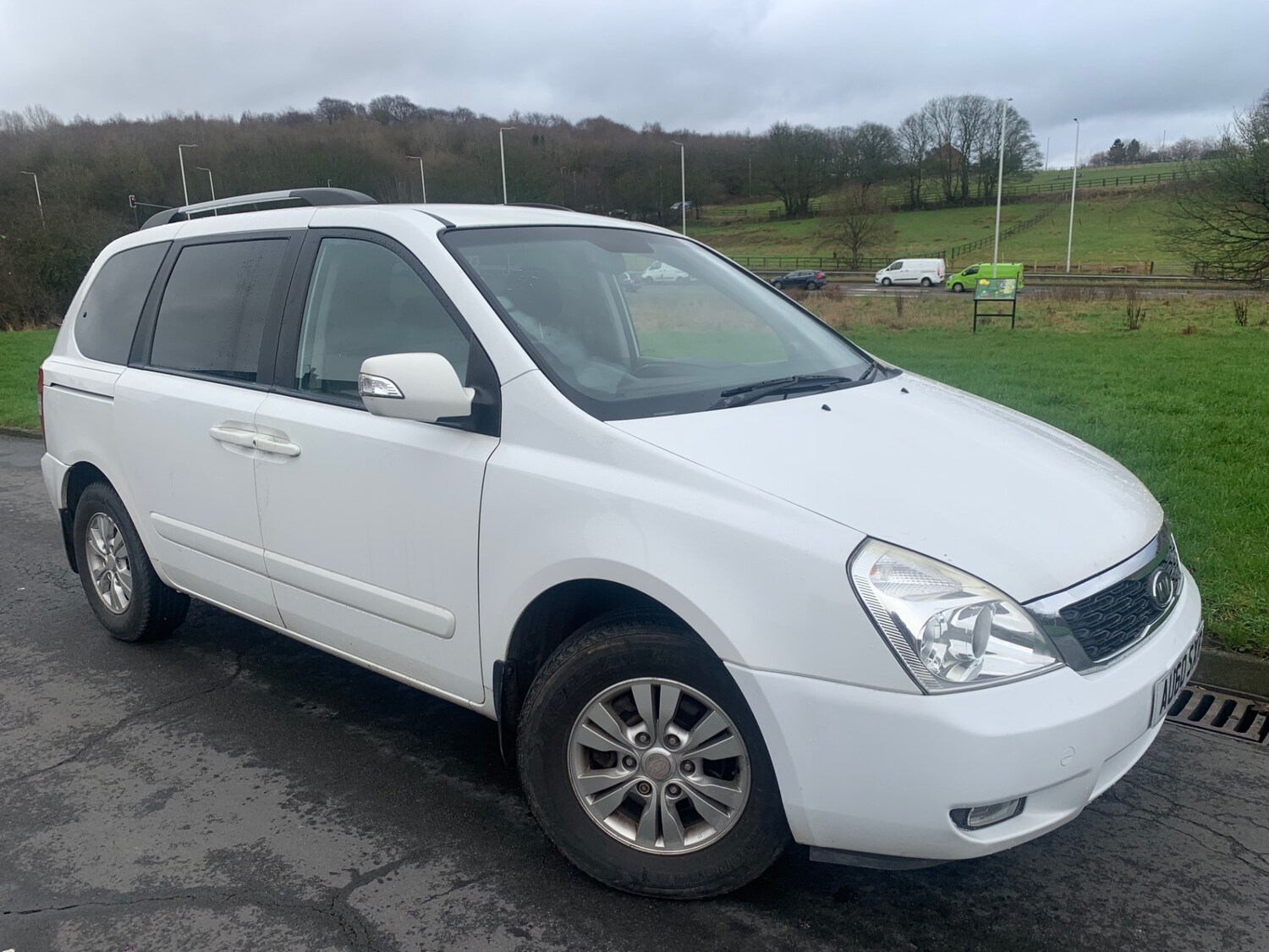 Used Kia Sedona 2010 for sale - 77527221: Photo 4