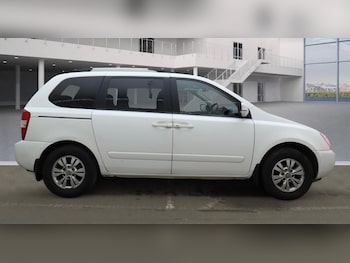 Used Kia Sedona 2010 for sale - 77527221: Photo