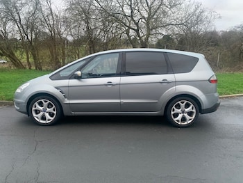 Used Ford S-Max 2010 for sale - 77054170: Photo