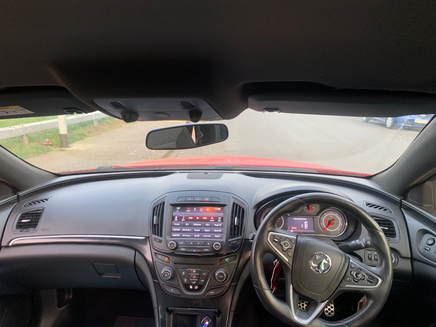 Used Vauxhall Insignia 2015 for sale - 77770310: Photo 11