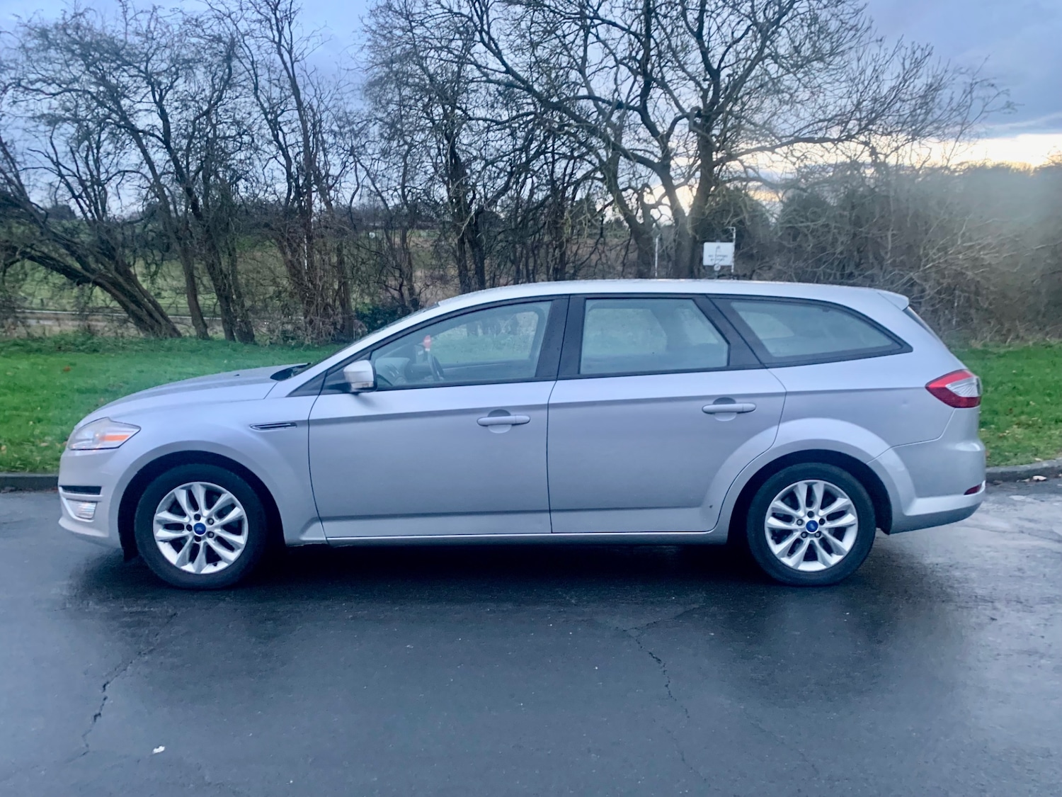 Used Ford Mondeo 2011 for sale - 76936744: Photo 9