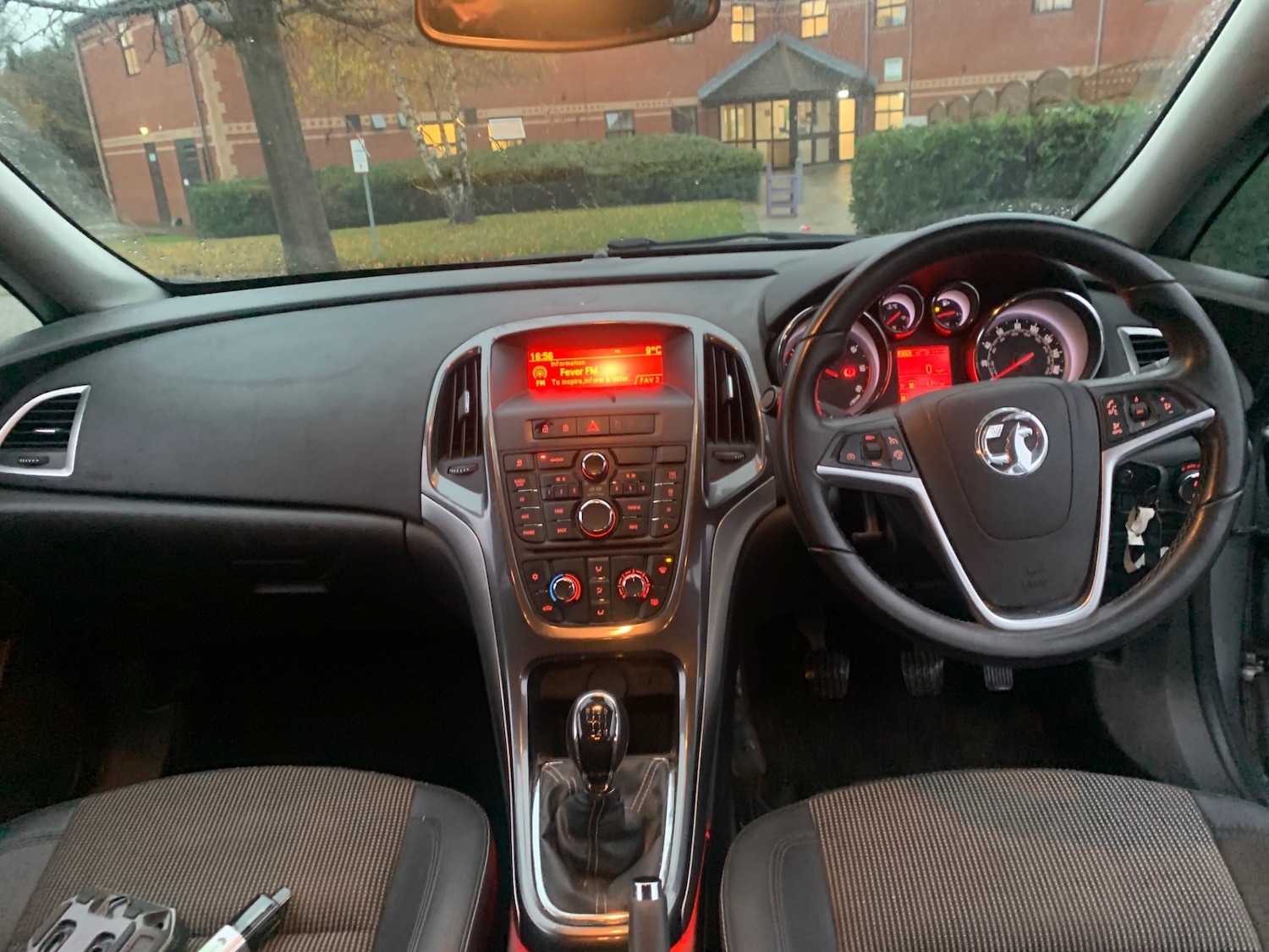 Used Vauxhall Astra 2013 for sale - 76591363: Photo 8