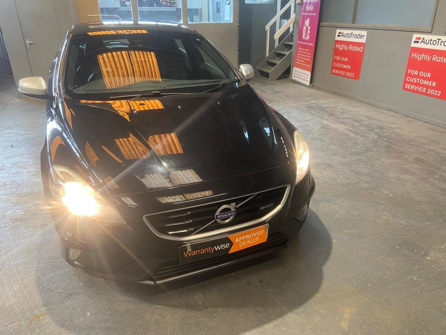Used Volvo V40 2014 for sale - 77465803: Photo 16