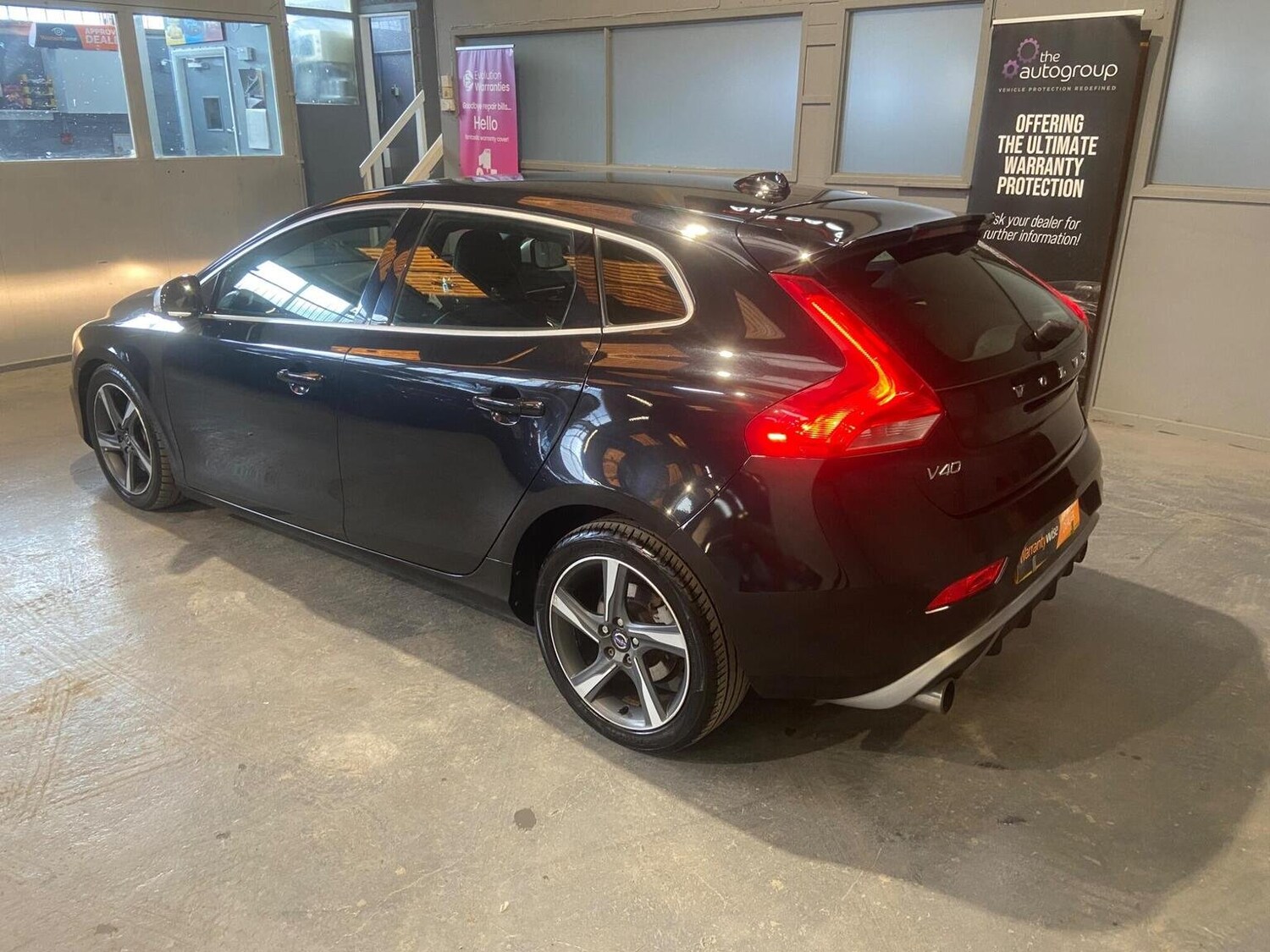 Used Volvo V40 2014 for sale - 77465803: Photo 21