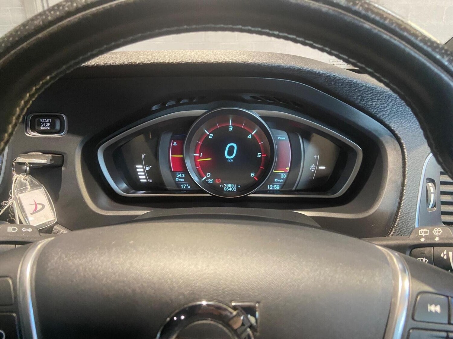 Used Volvo V40 2014 for sale - 77465803: Photo 26