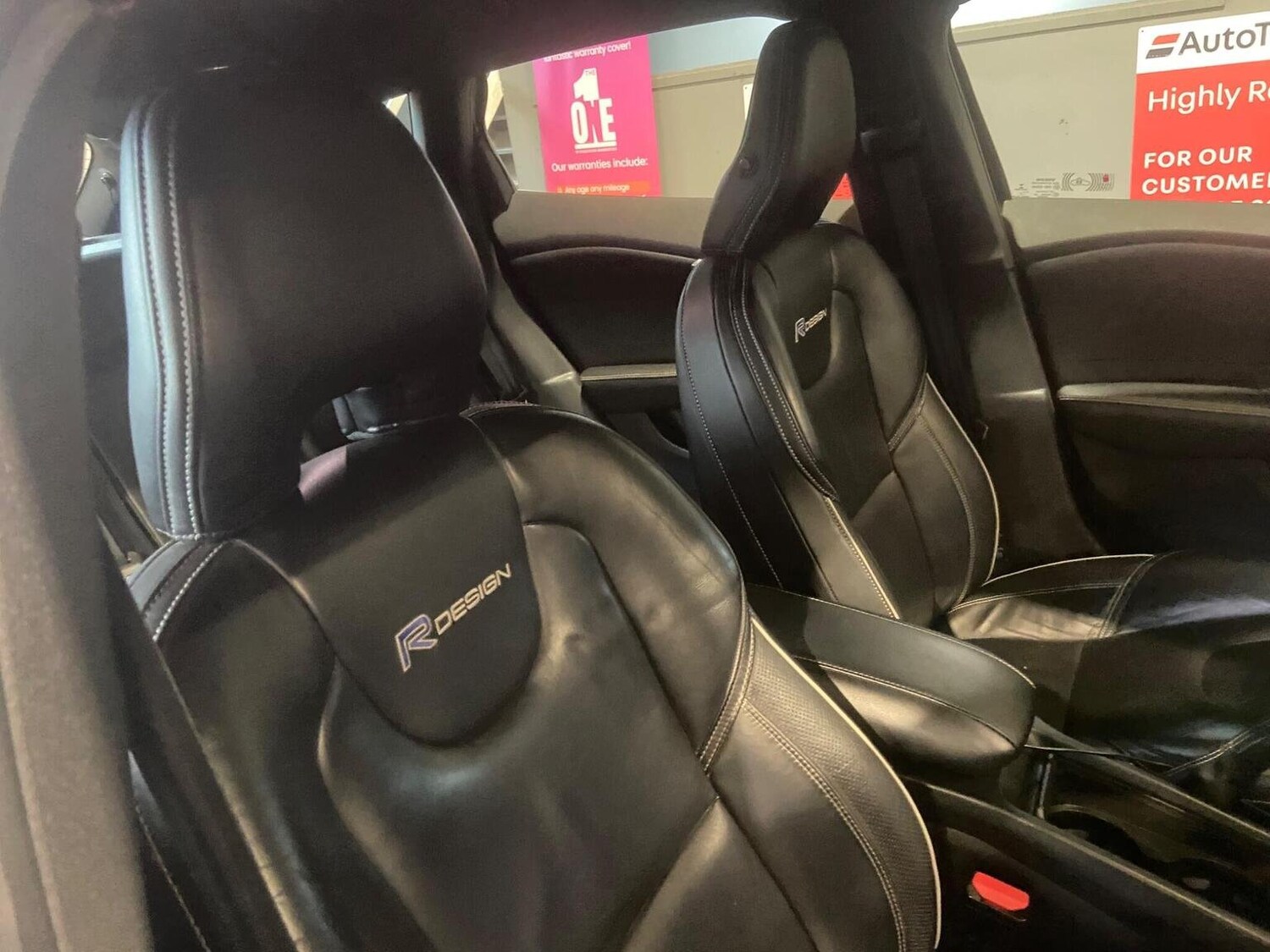 Used Volvo V40 2014 for sale - 77465803: Photo 28