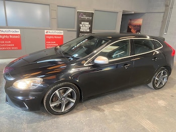 Used Volvo V40 2014 for sale - 77465803: Photo