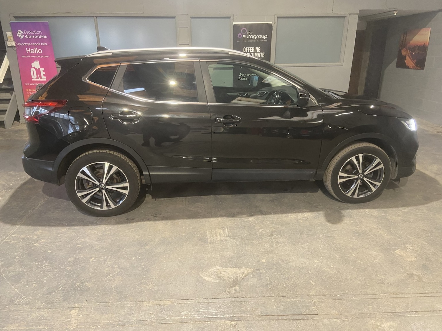 Used Nissan Qashqai 2017 for sale - 77148212: Photo 8