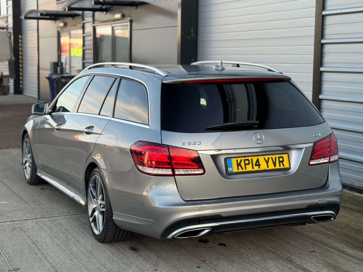 Used Mercedes-Benz E Class 2014 for sale - 78015949: Photo 13