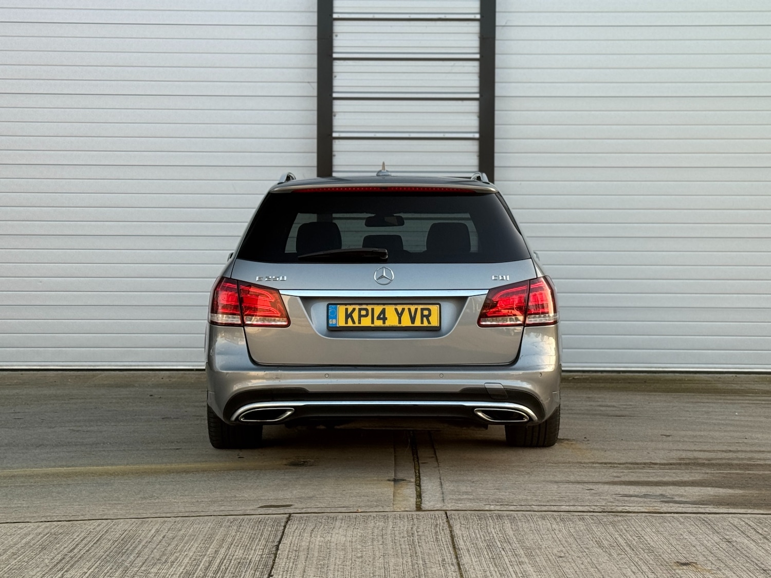 Used Mercedes-Benz E Class 2014 for sale - 78015949: Photo 14