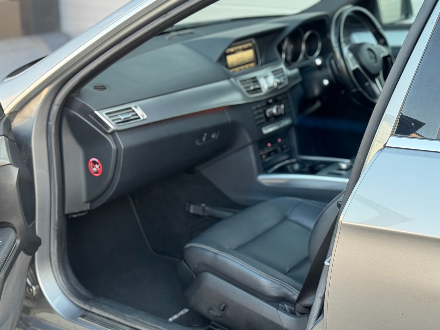 Used Mercedes-Benz E Class 2014 for sale - 78015949: Photo 16