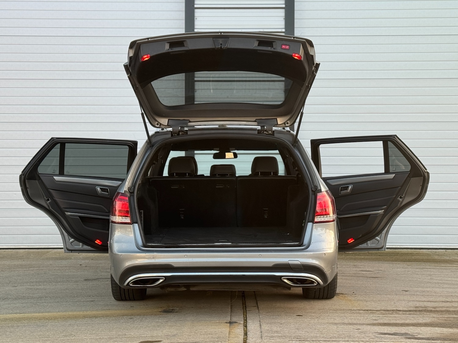 Used Mercedes-Benz E Class 2014 for sale - 78015949: Photo 26