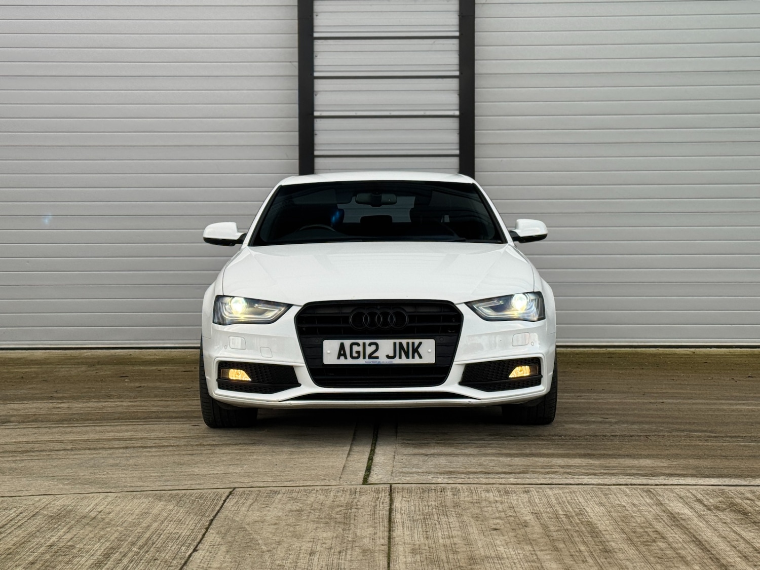 Used Audi A4 2012 for sale - 77234254: Photo 4