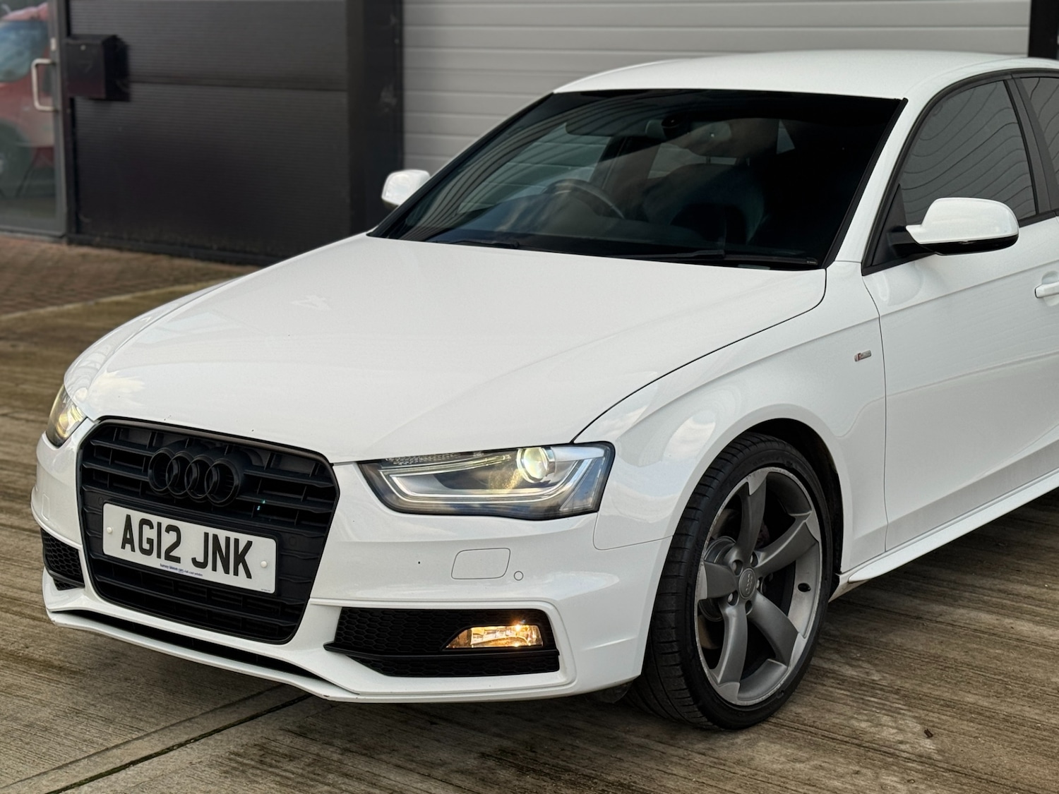 Used Audi A4 2012 for sale - 77234254: Photo 6