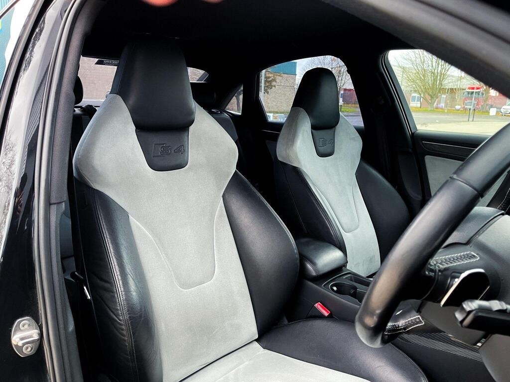 Used Audi A4 2010 for sale - 77991898: Photo 22