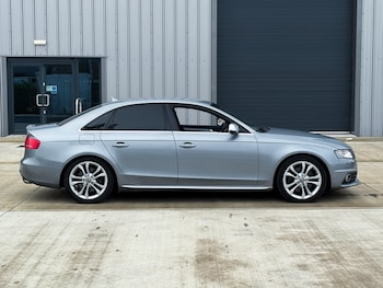 Used Audi A4 2010 for sale - 77991898: Photo