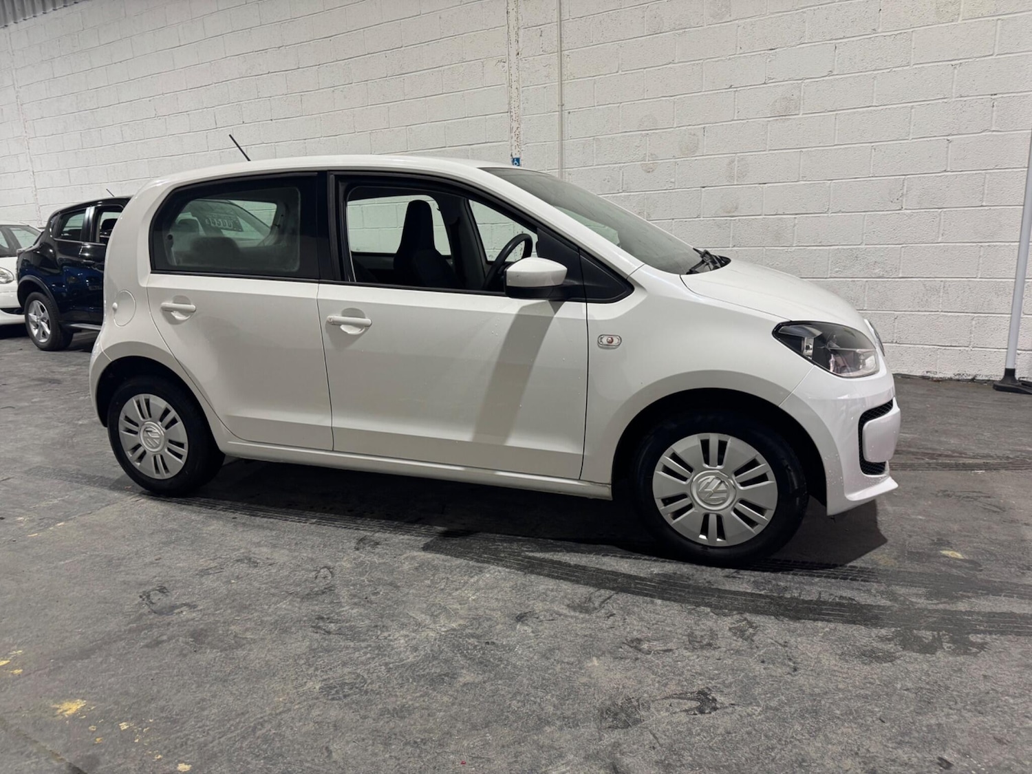 Used Volkswagen up! 2016 for sale - 77538248: Photo 17