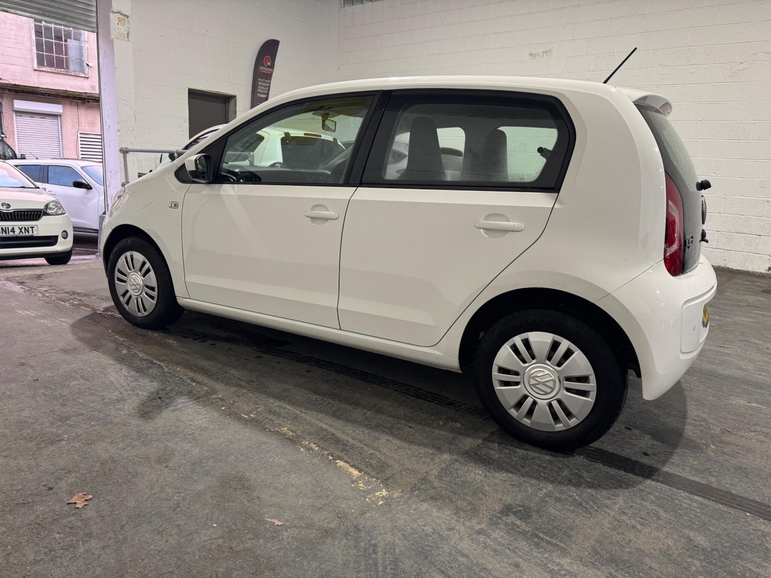 Used Volkswagen up! 2016 for sale - 77538248: Photo 38
